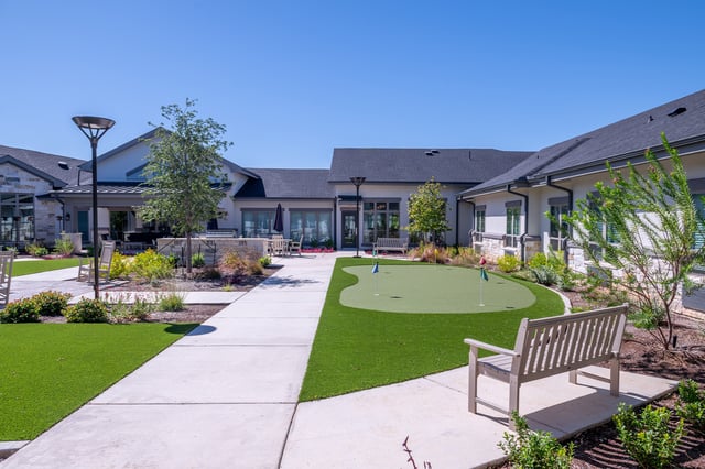 15_SageValley-Exterior-PuttingGreen-1-1
