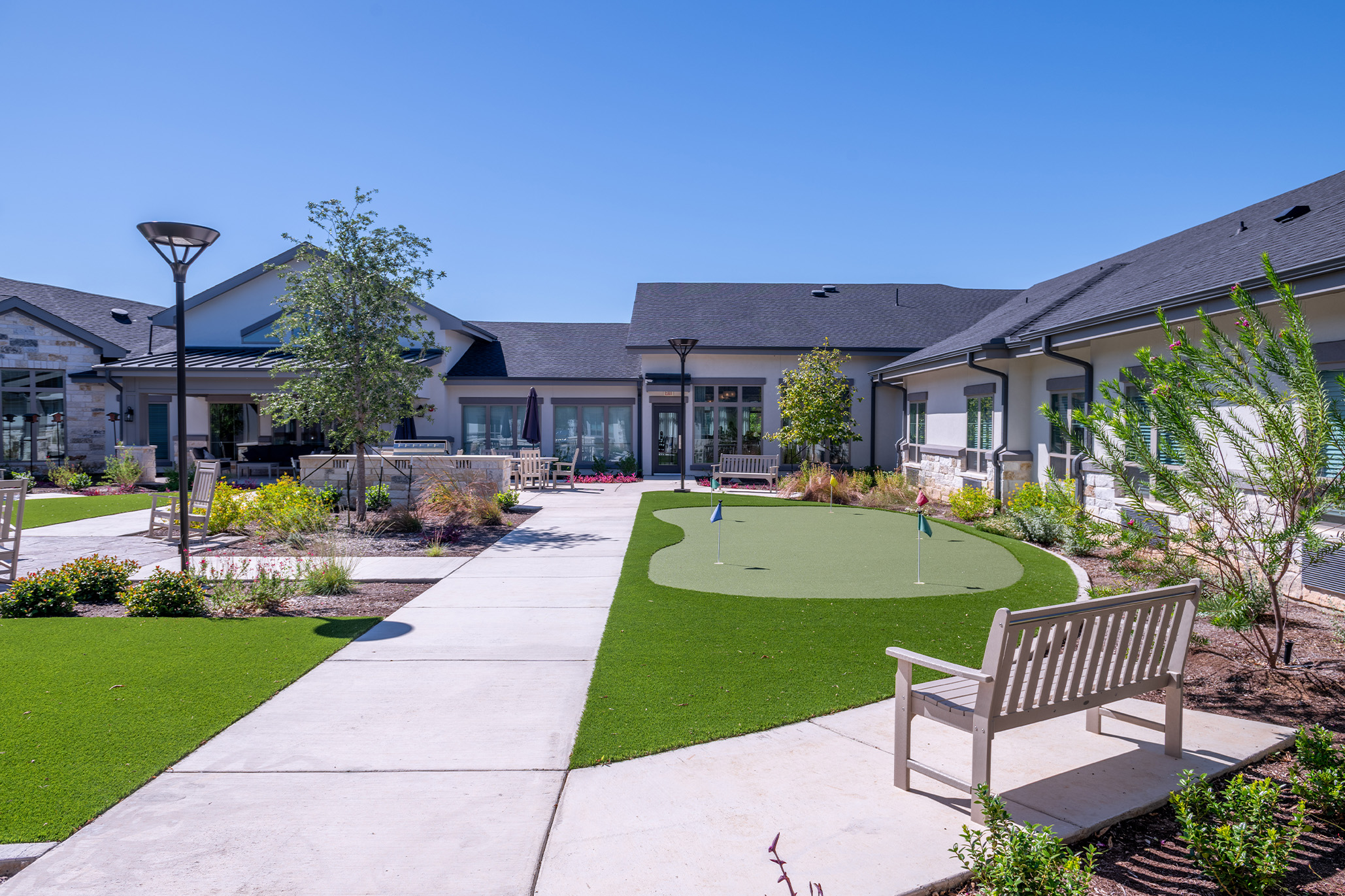 15_SageValley-Exterior-PuttingGreen-1